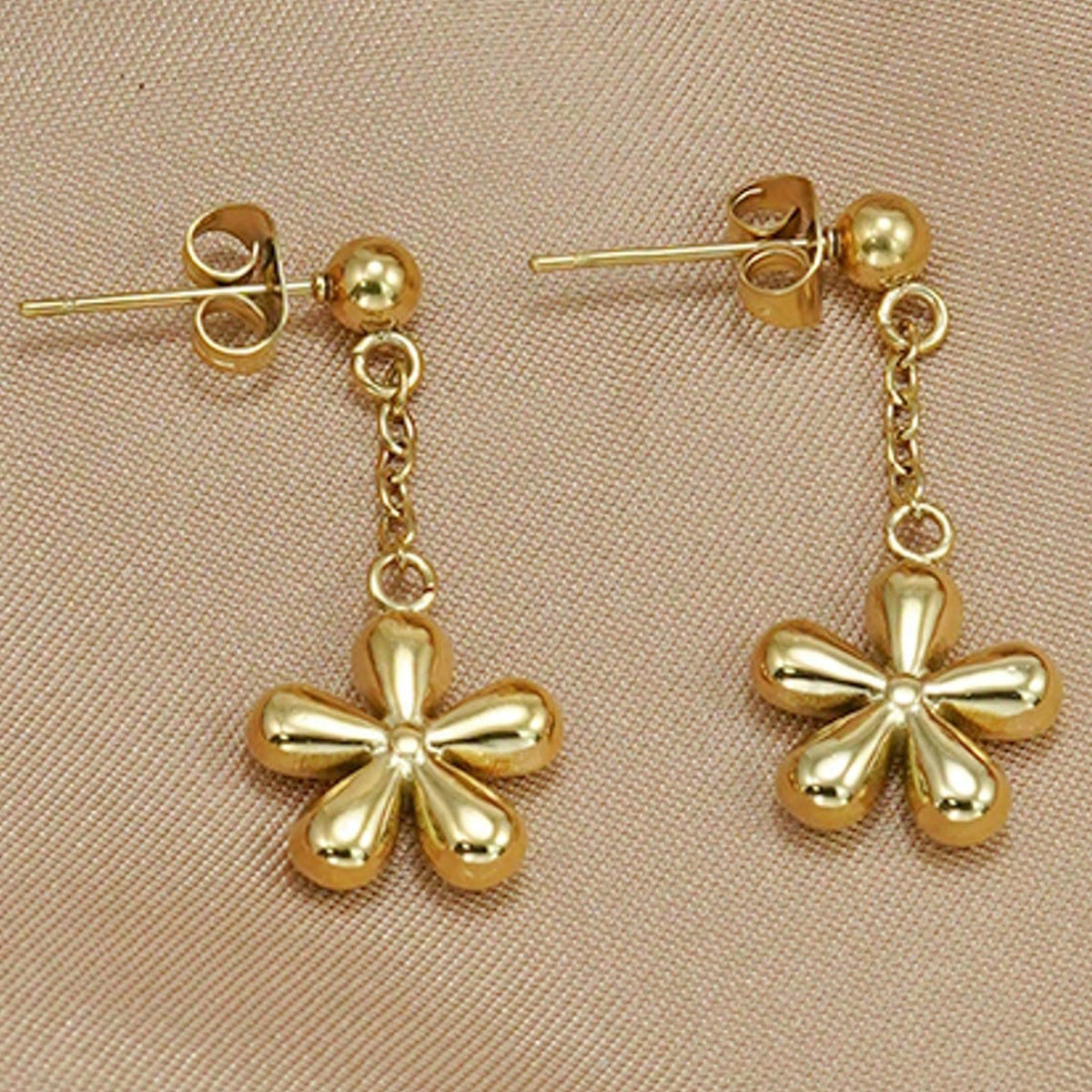 18K Gold Plated DaintyFloral Jewelry Set