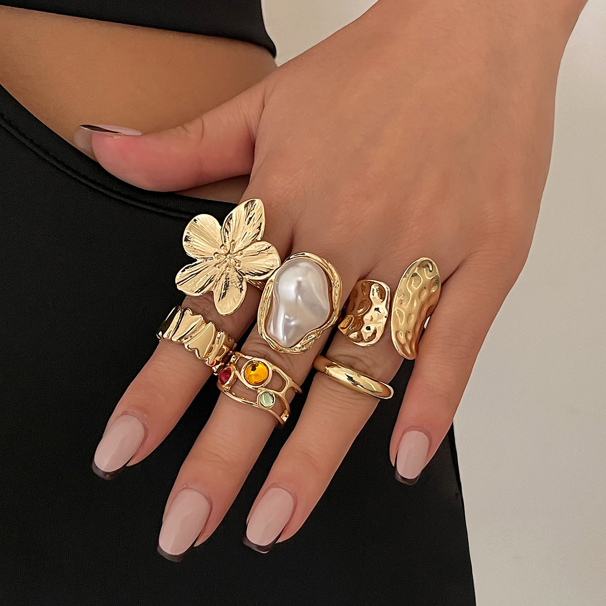French Baroque Adjustable 6 Ring Set
