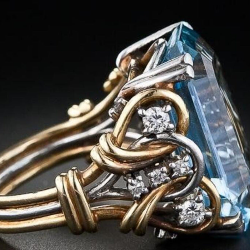 Exquisite French Retro Gold and Faux Aquamarine Zircon Cocktail Ring
