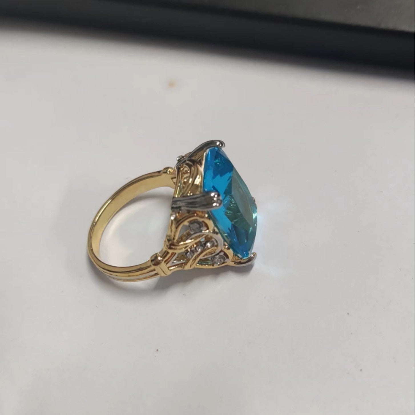 Exquisite French Retro Gold and Faux Aquamarine Zircon Cocktail Ring