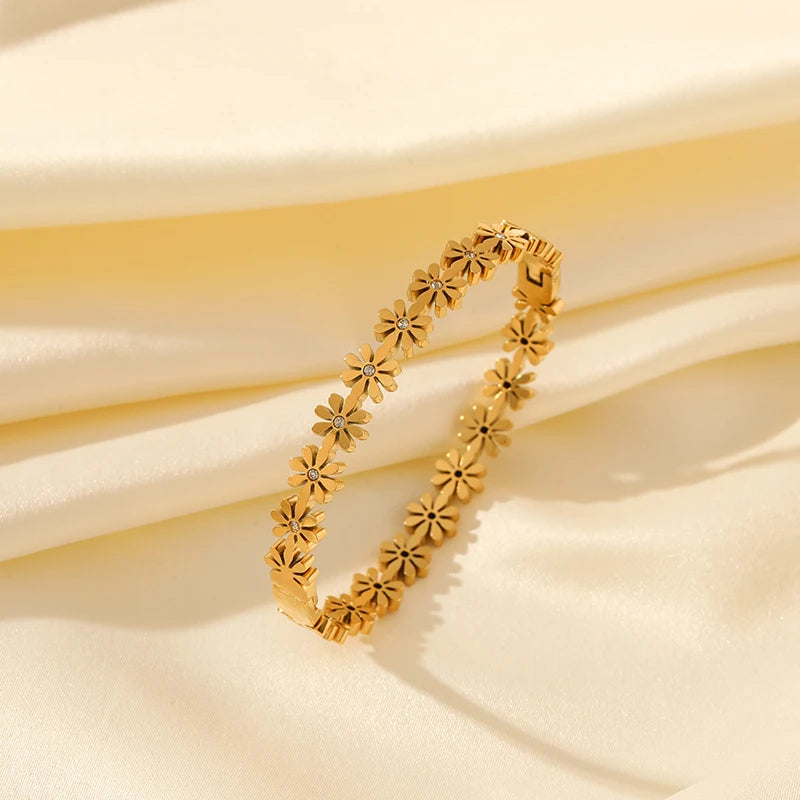 Gold Plated Stainless Steel Daisy Jewelry