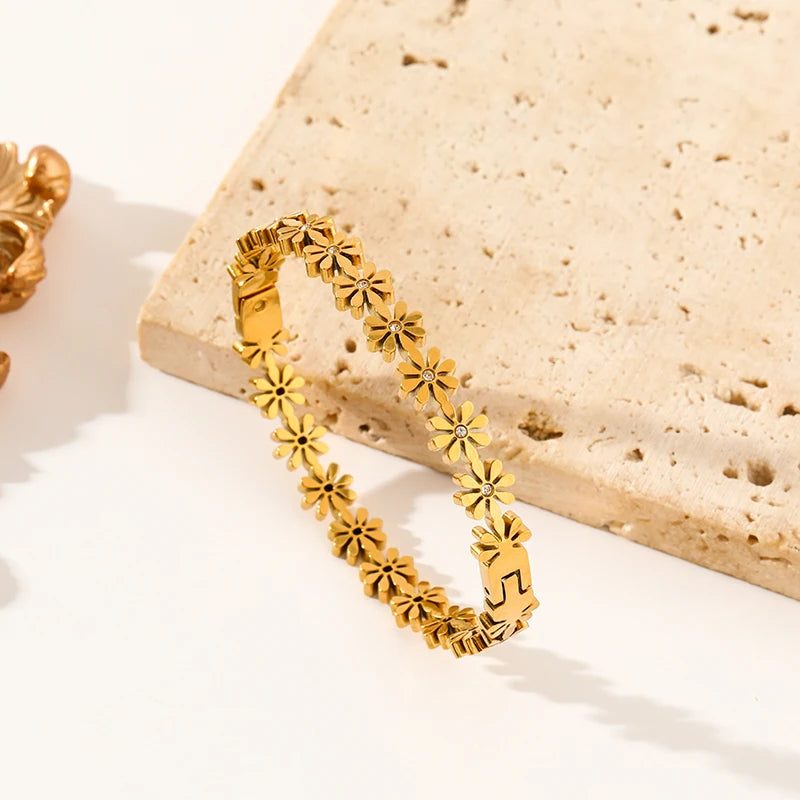 Gold Plated Stainless Steel Daisy Jewelry
