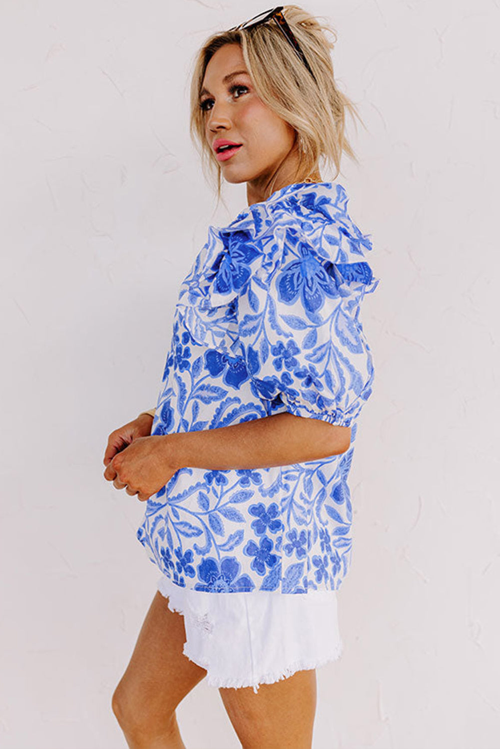 Blue Floral Ruffled Bubble Sleeve Blouse