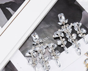 Luxury Sparkling Rhinestone Water Drop Tassel Earrings