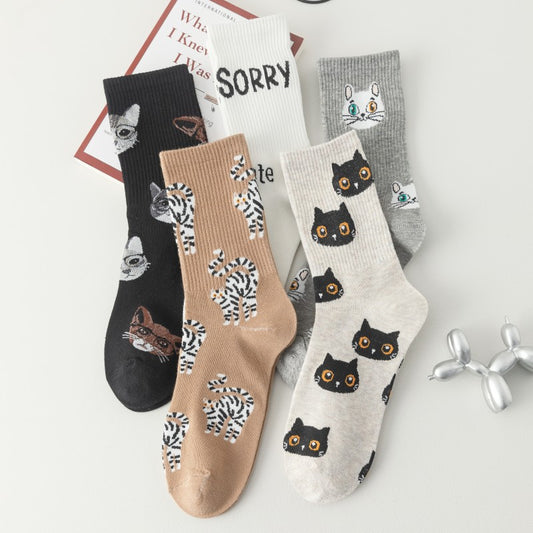 College Style White Cartoon Kitten Socks