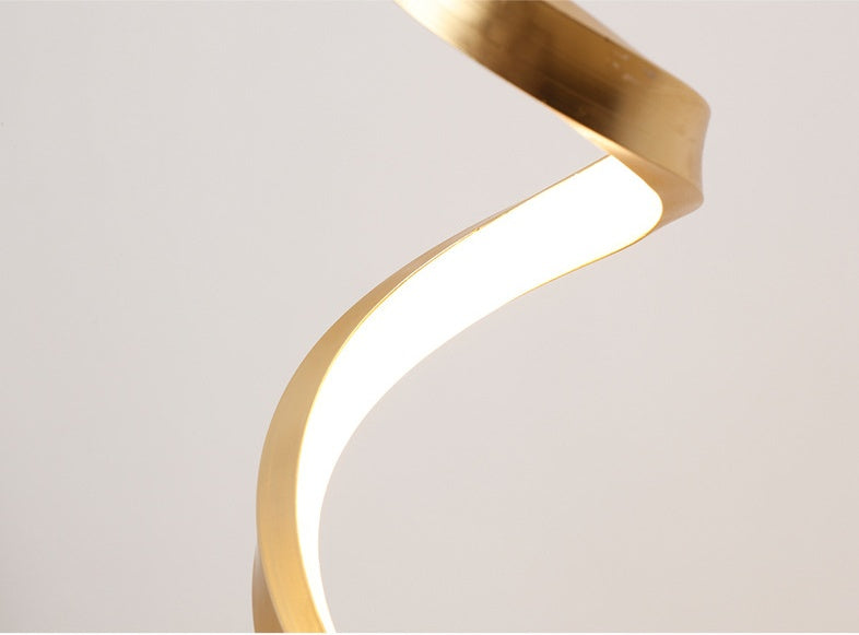 Gold Lamp Twist
