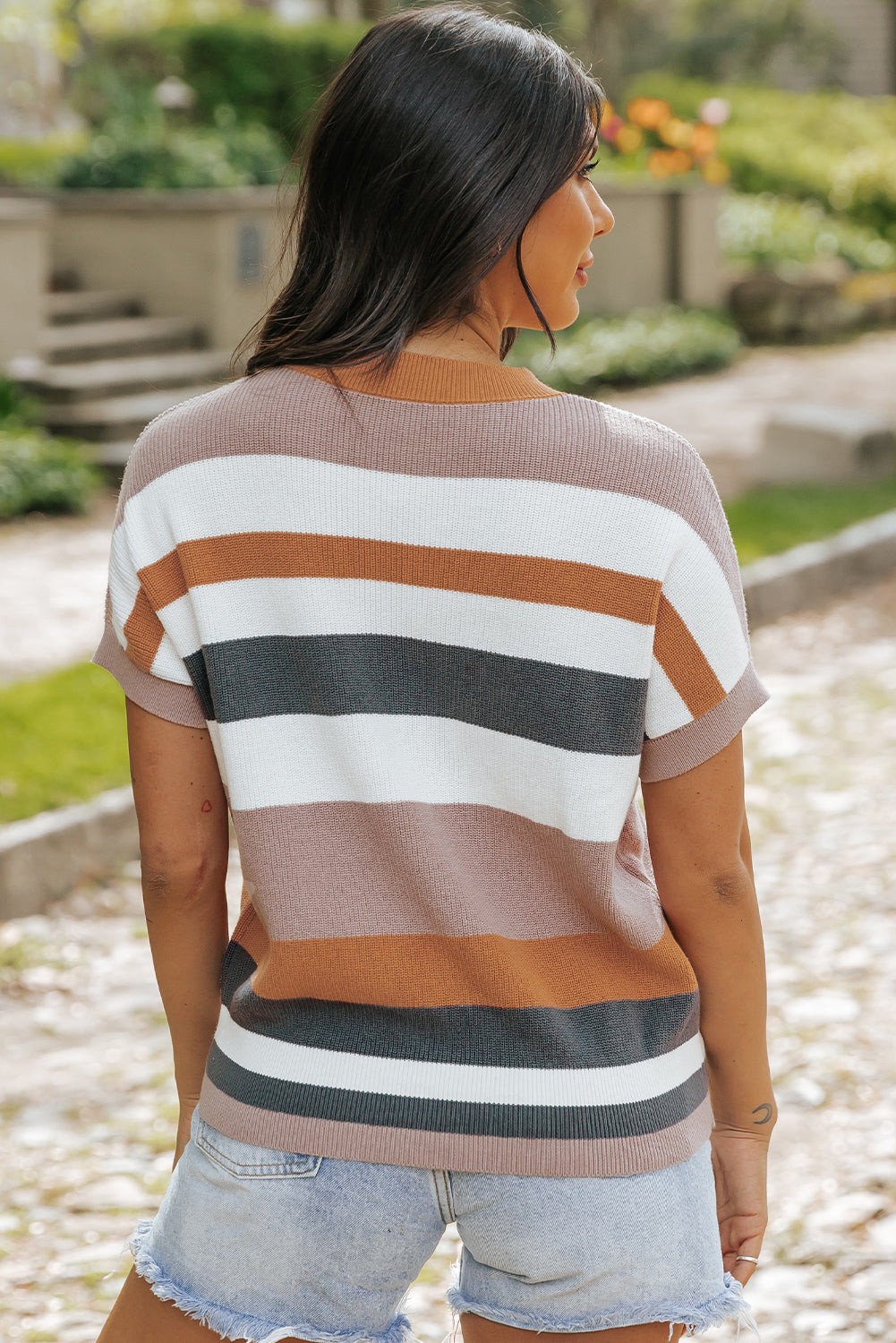 Taupe Classic Round Neck Colorblock Knit Sweater