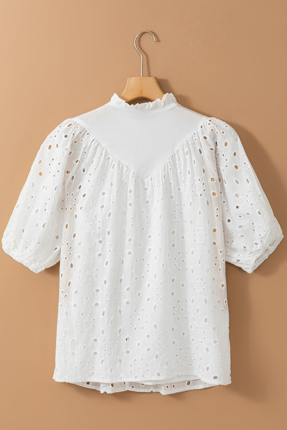 Retro White Flower Embroidered Hollow-out Puff Sleeve Blouse