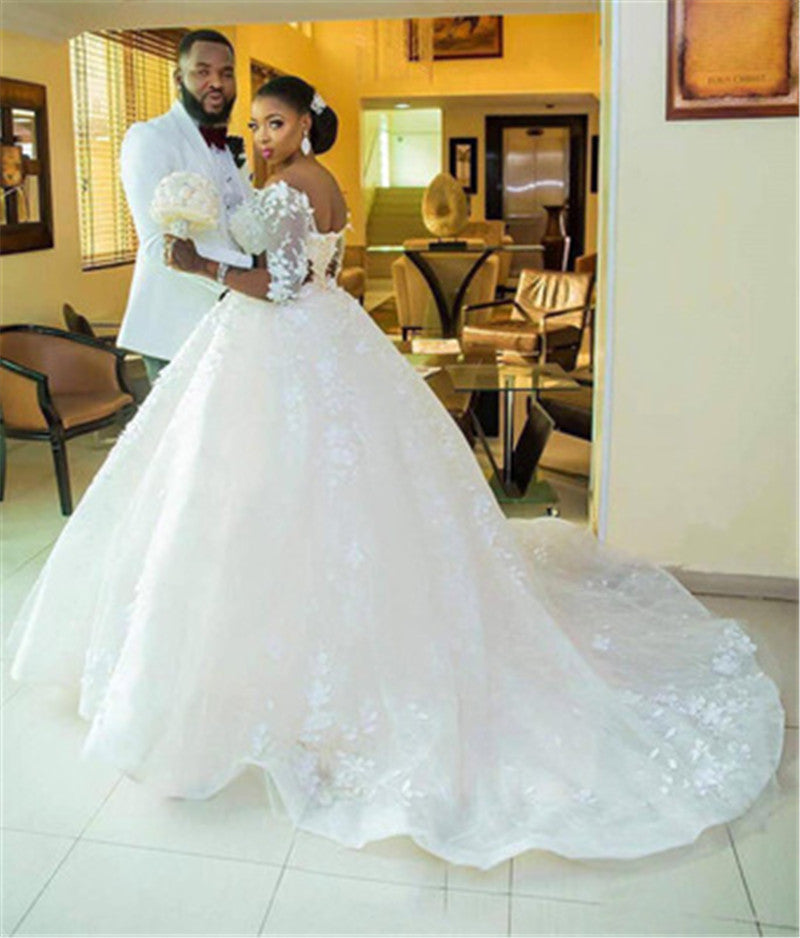 Princess Plus Size Off-Shoulder Wedding Dress with Train