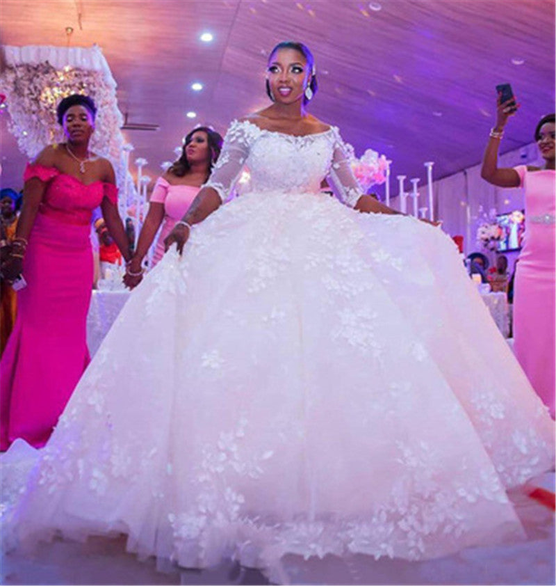 Princess Plus Size Off-Shoulder Wedding Dress with Train