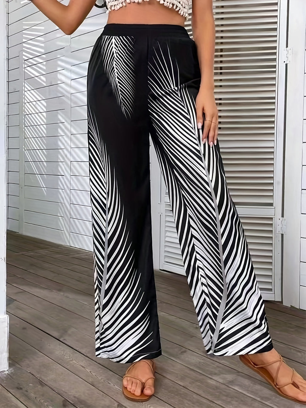 Feather Print Wide Leg Pants