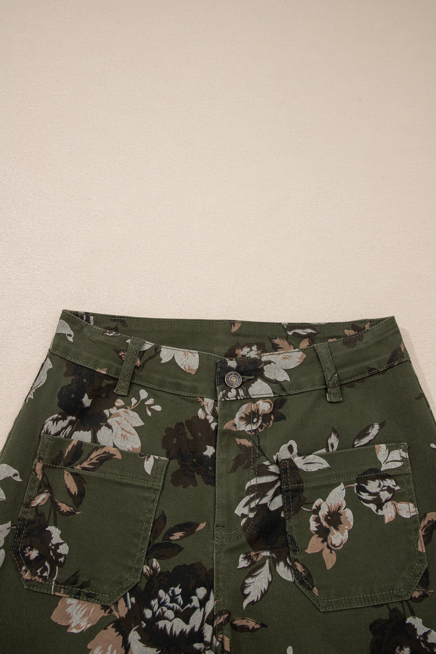 Green Vintage Floral Print Square Patch Pocket Raw Hem Shift Jeans Dear-Lover Dropshipping Bottoms/Jeans