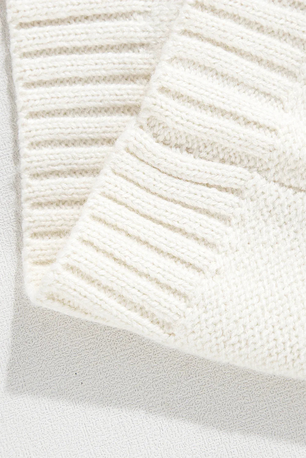 Vineyard Green Colorblock Patched Pocket Drop Shoulder Sweater Bazaare Mart Sweaters & Cardigans/Sweaters