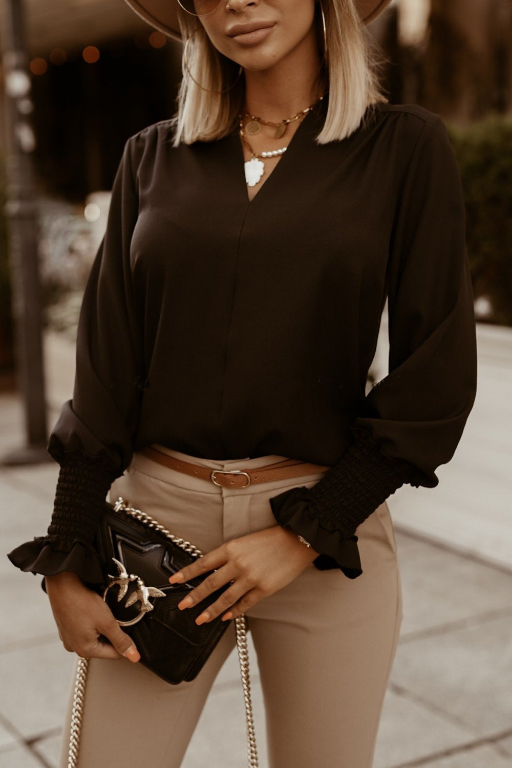 Solid Color V-neck Pullover Blouse