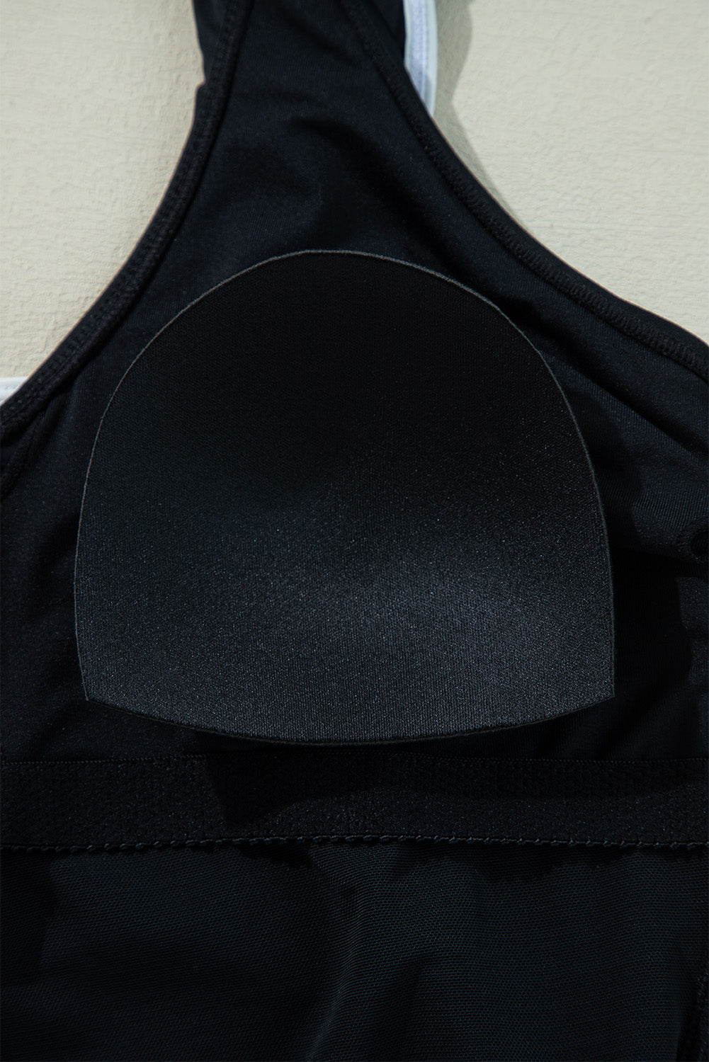 B&W Color Contrast Ruffled Wrap V Neck Swimsuit