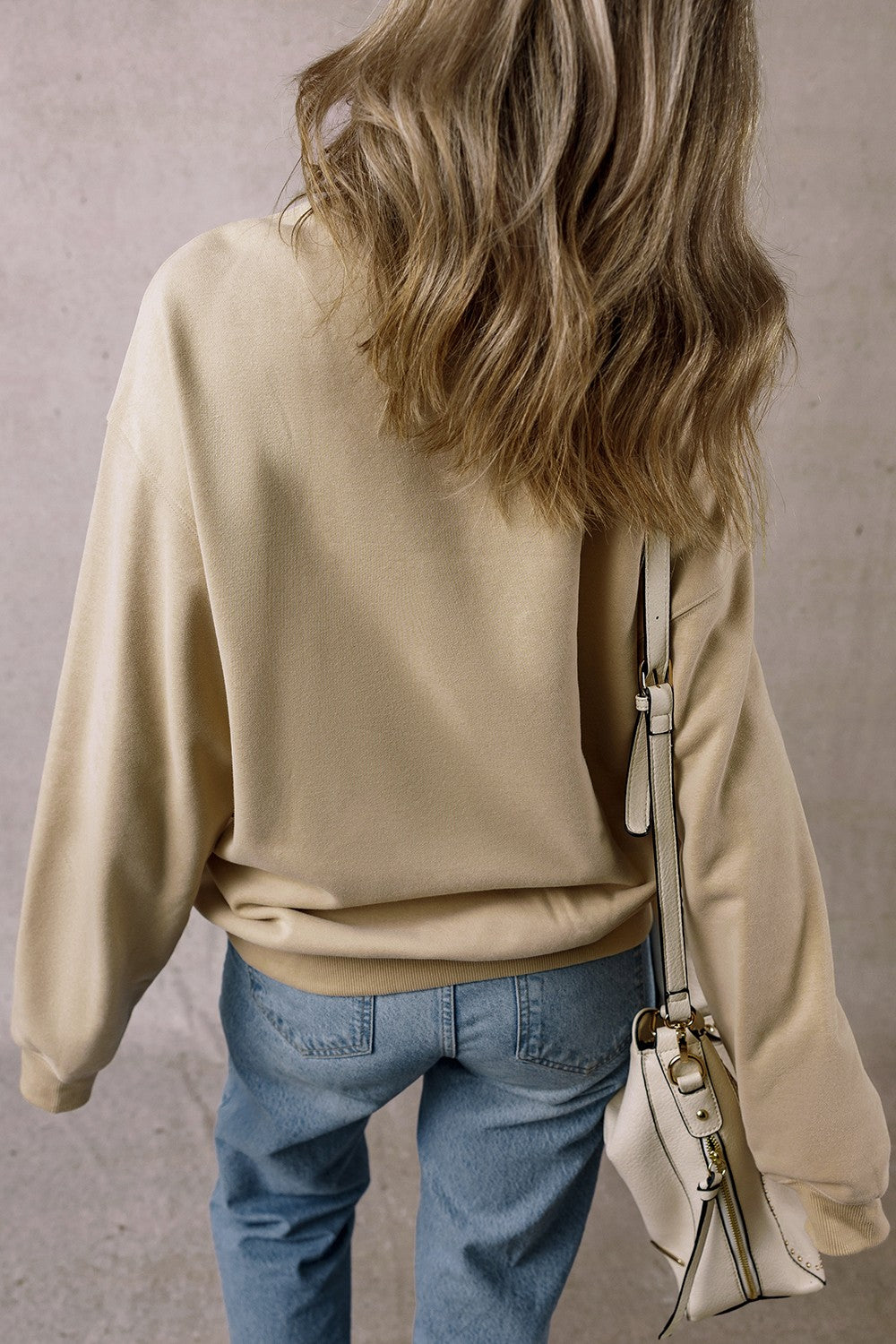 Solid Color Sweatshirt with Pockets
