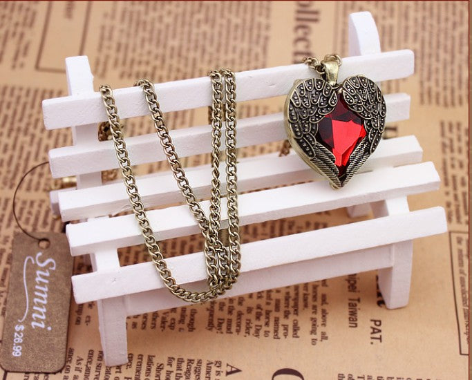 Vintage Red Crystal Heart Angel Wings Pedant