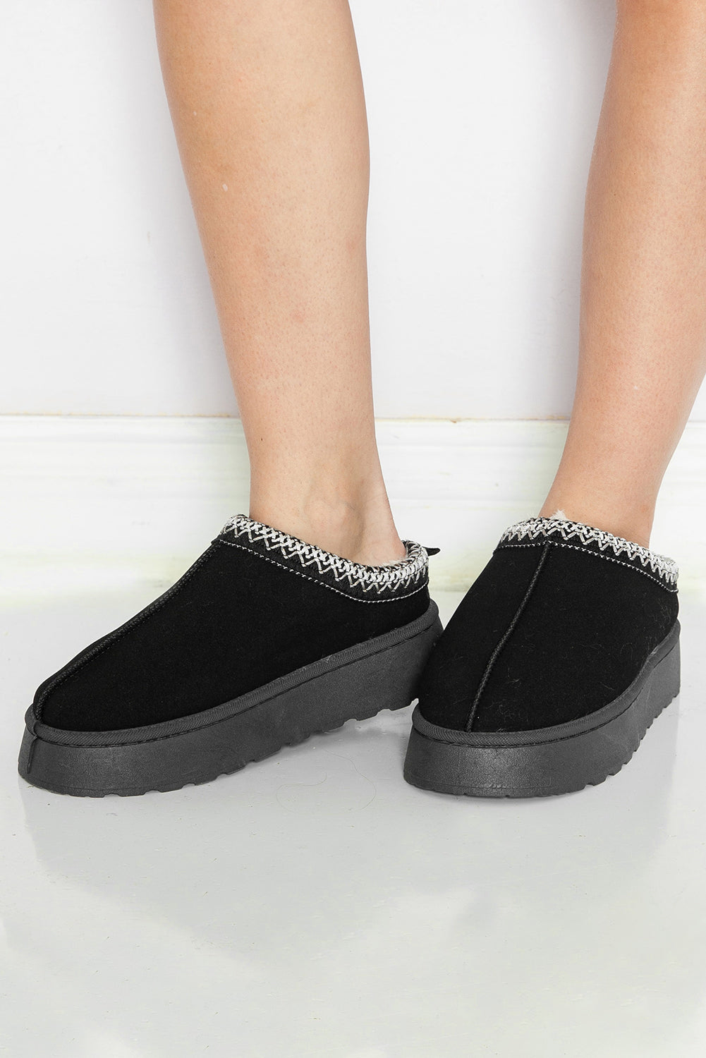 Suede Fur Trim Thick Flat Slippers