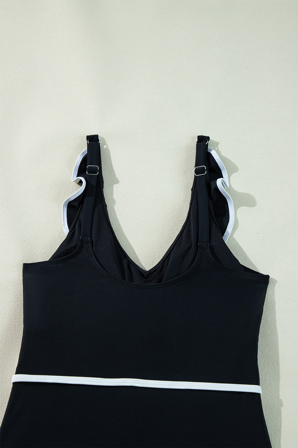 B&W Color Contrast Ruffled Wrap V Neck Swimsuit