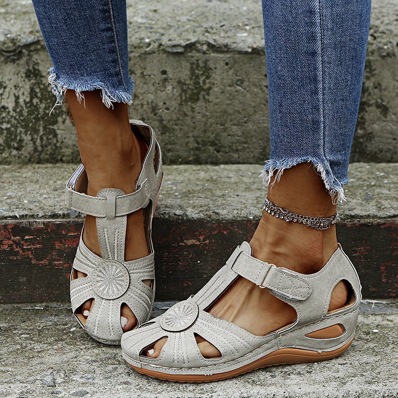Women’s Cutout Beach Sandals – Round Toe Velcro Comfort Summer Sandals Gray CJ Dropshipping Huarache Sandals