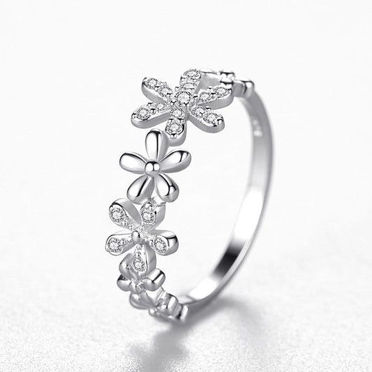 Sterling Silver Daisy Ring