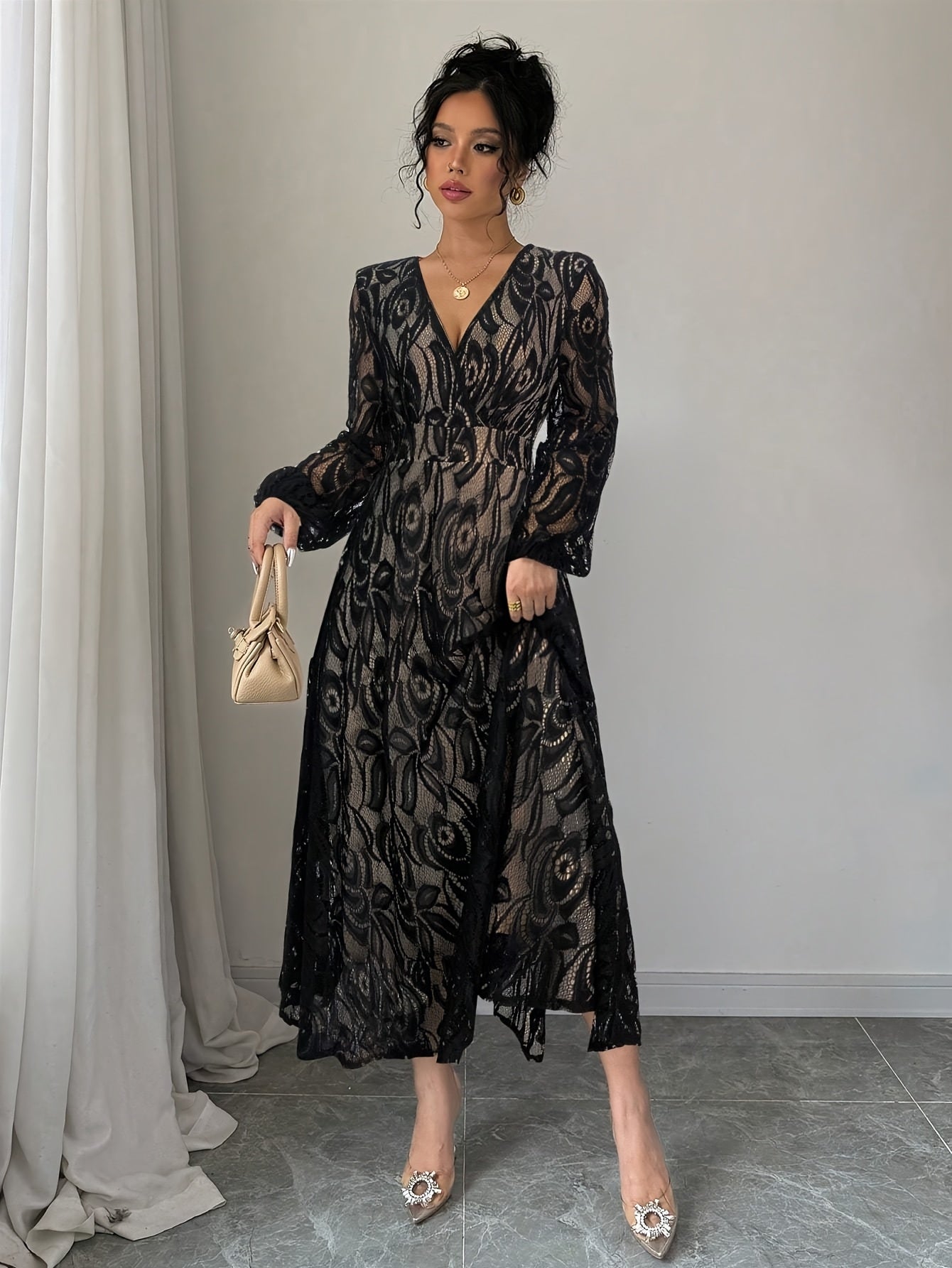 Elegant Long Sleeve V-Neck Lace Peplum Dress