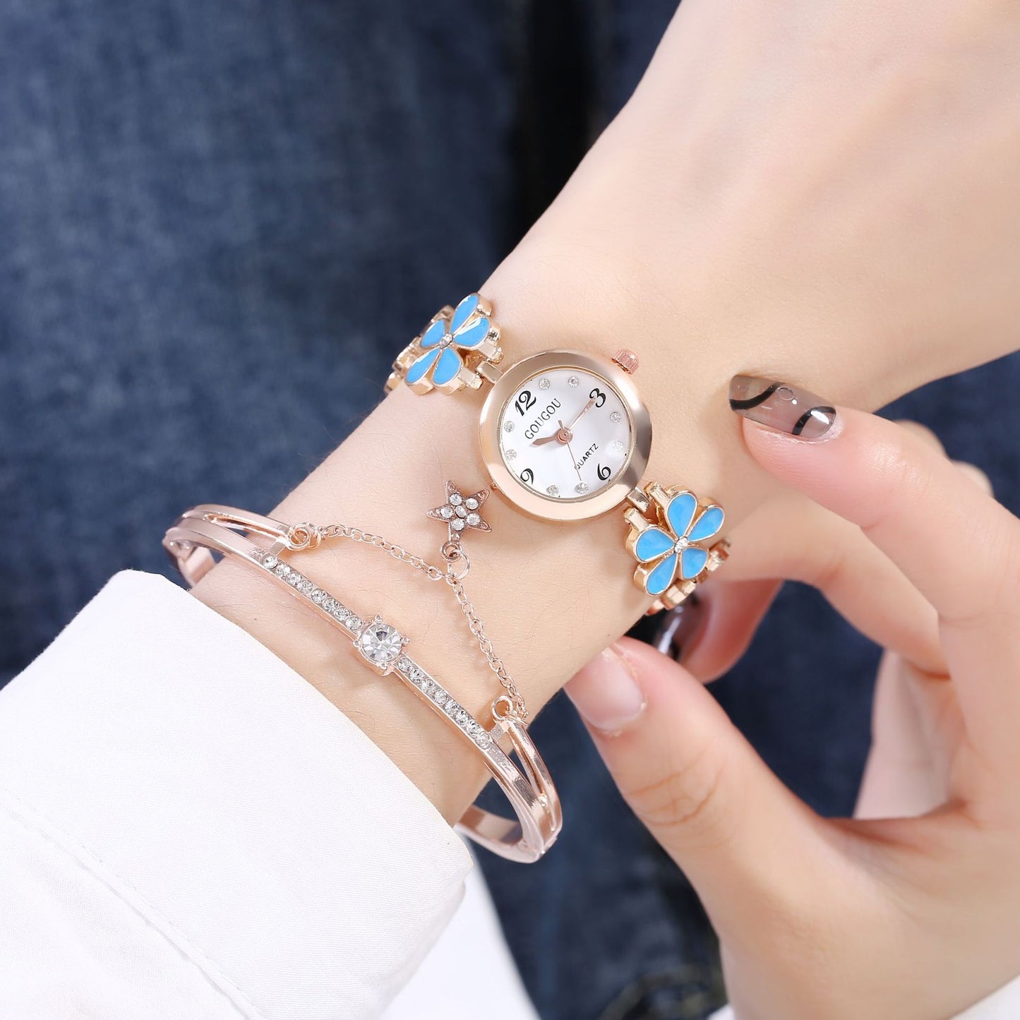 Ladies Flower Quartz Watch Bracelet Set