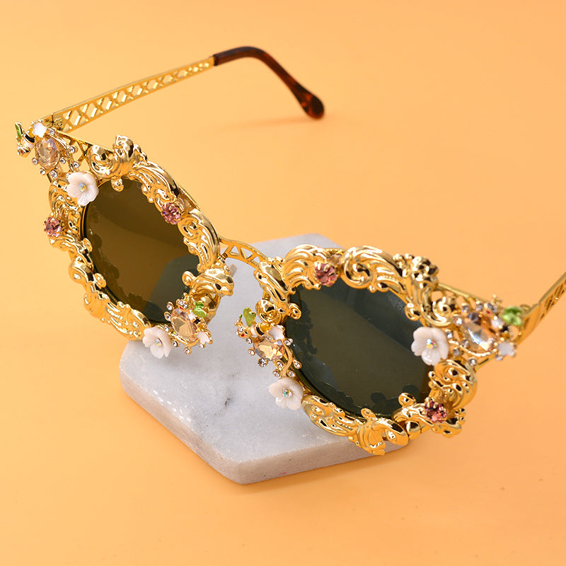 Unique Round Gold Metal Flower Sunglasses