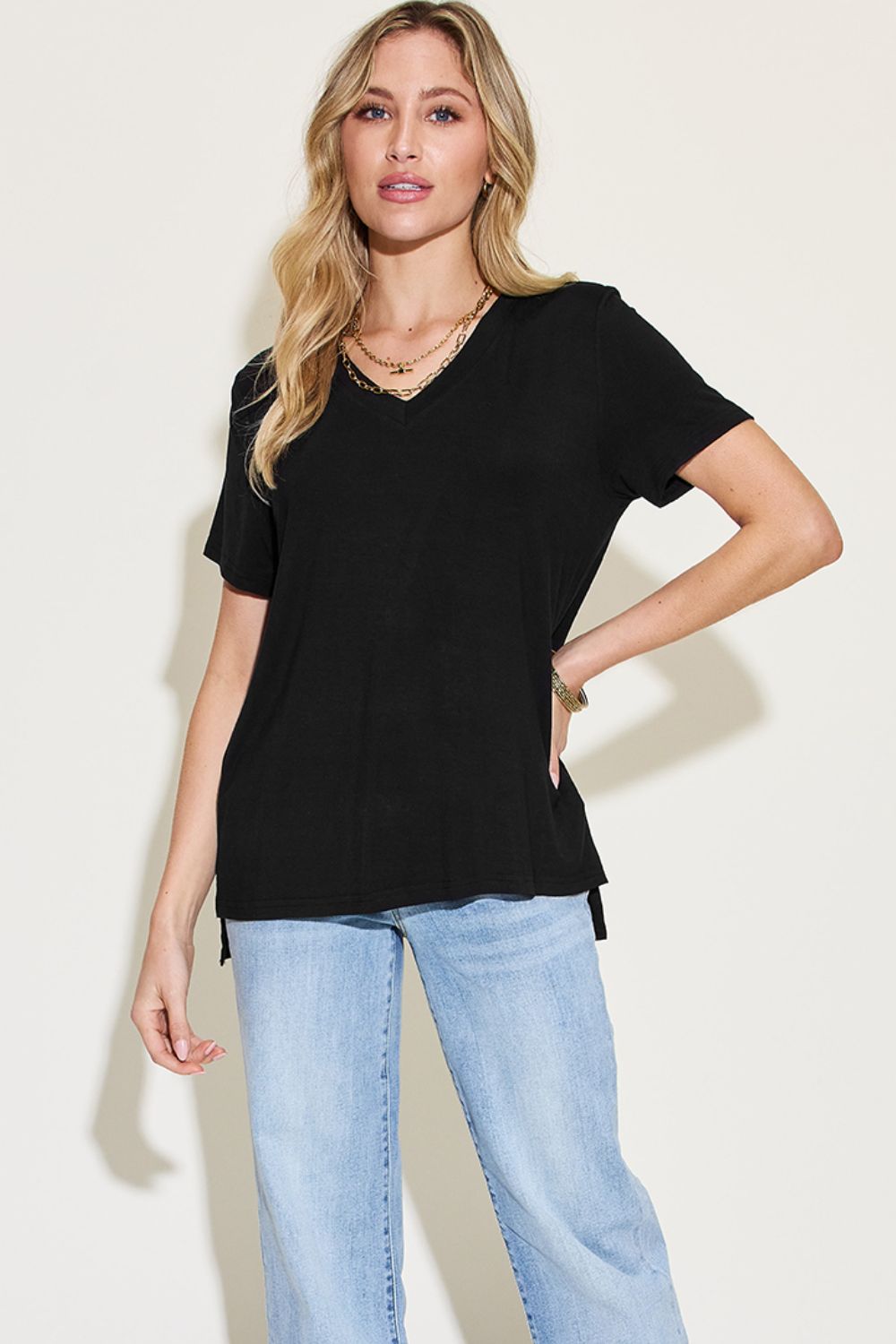 Basic V-Neck High-Low T-Shirt