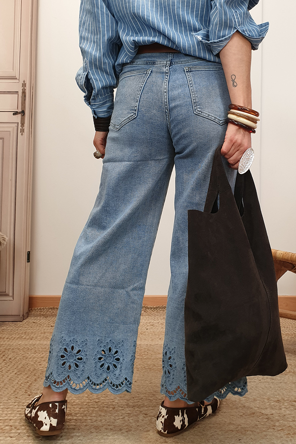 Light Blue Embroidered Wide Leg High Waist Scalloped Hem Jeans