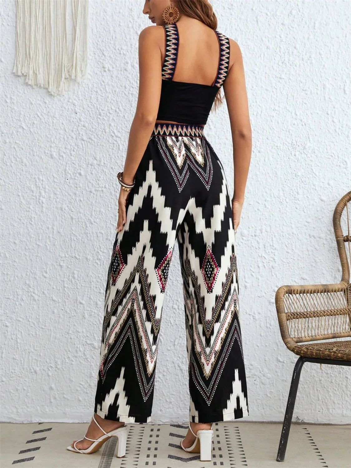 Roman Style Zig Zag Print Pants Outfit Trendsi Sleeveless Top and Pants Set