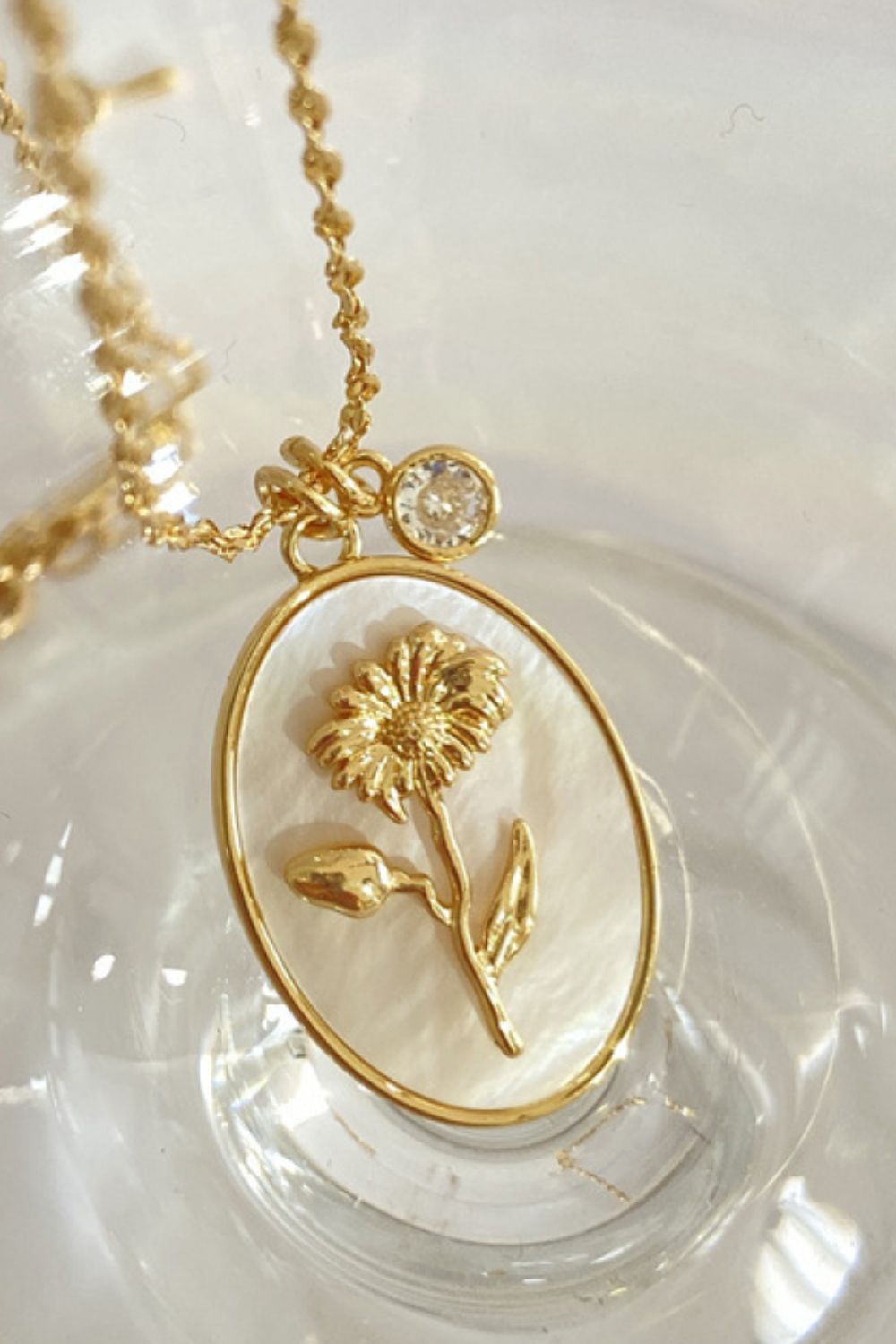 Birth Flower Shell Necklace