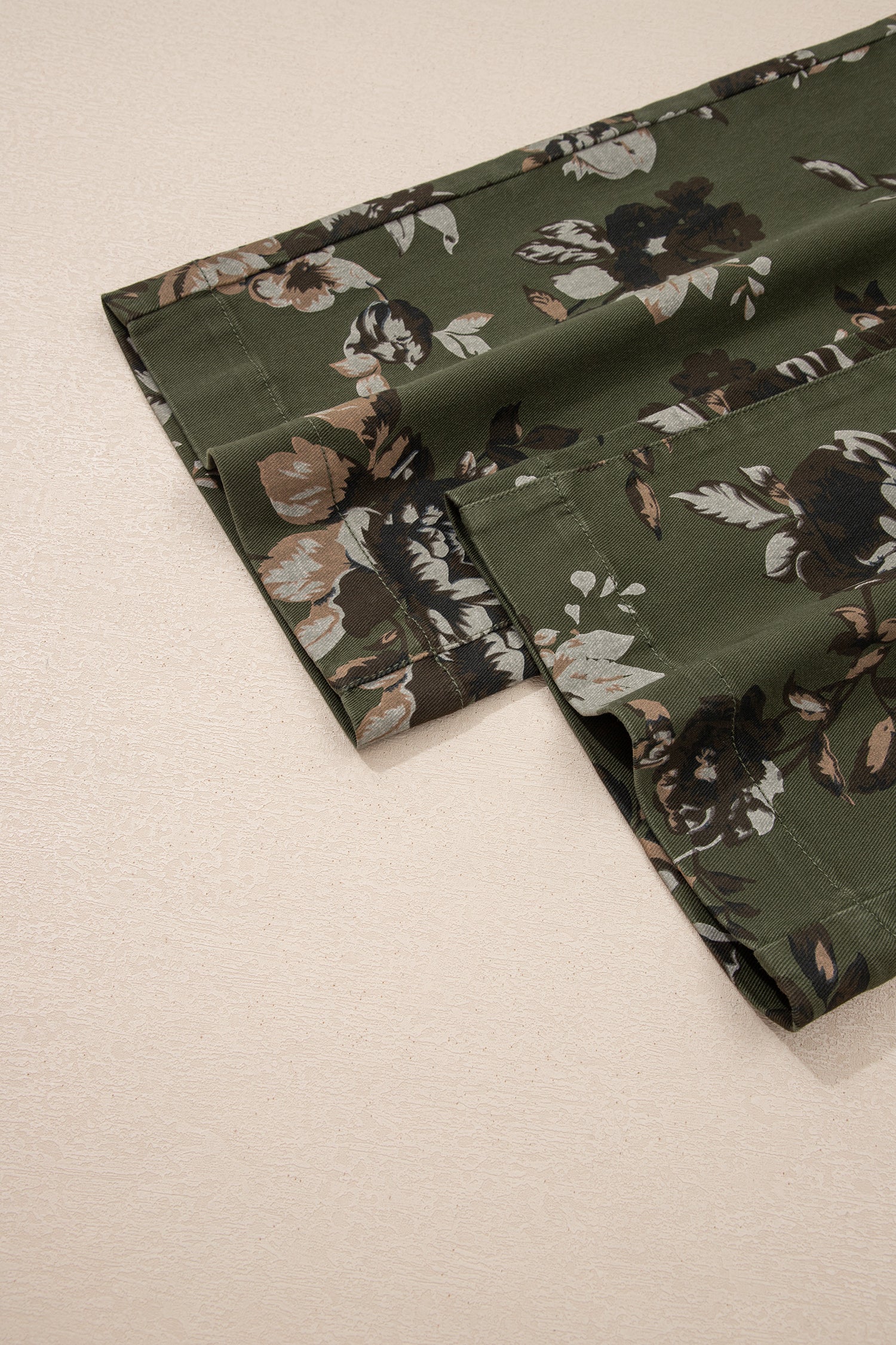 Green Vintage Floral Print Square Patch Pocket Raw Hem Shift Jeans Dear-Lover Dropshipping Bottoms/Jeans