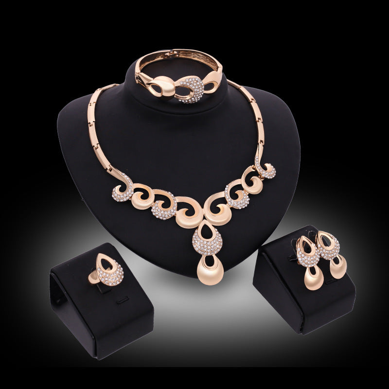 Gold Pave' Swirl Necklace Set