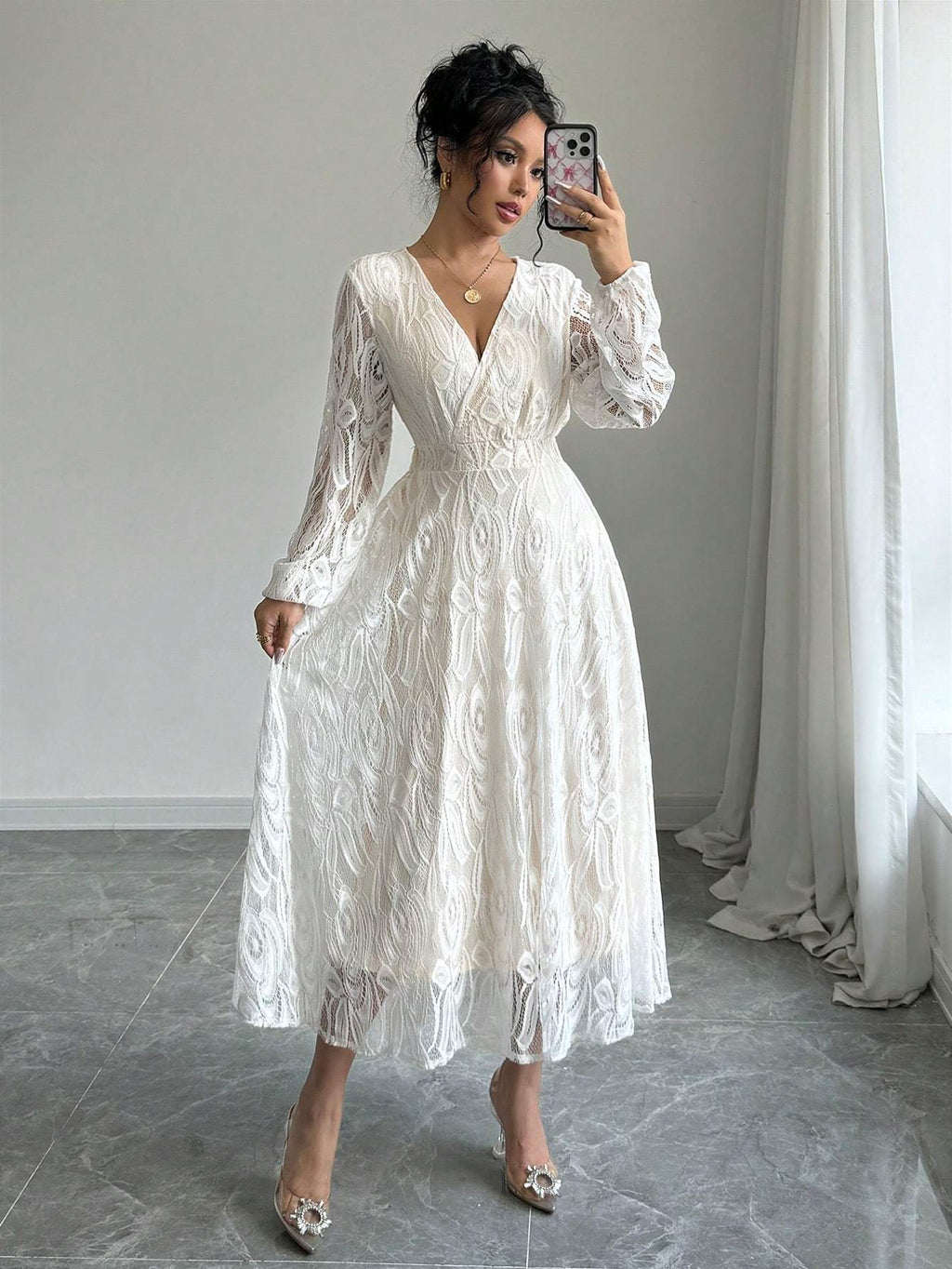 Elegant Long Sleeve V-Neck Lace Peplum Dress