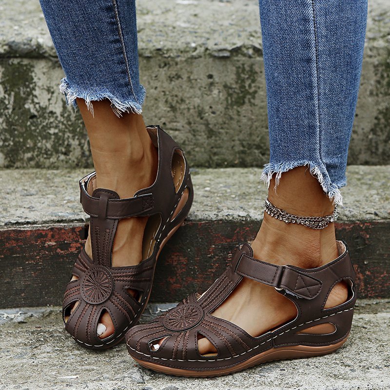 Women’s Cutout Beach Sandals – Round Toe Velcro Comfort Summer Sandals Dark Brown CJ Dropshipping Huarache Sandals