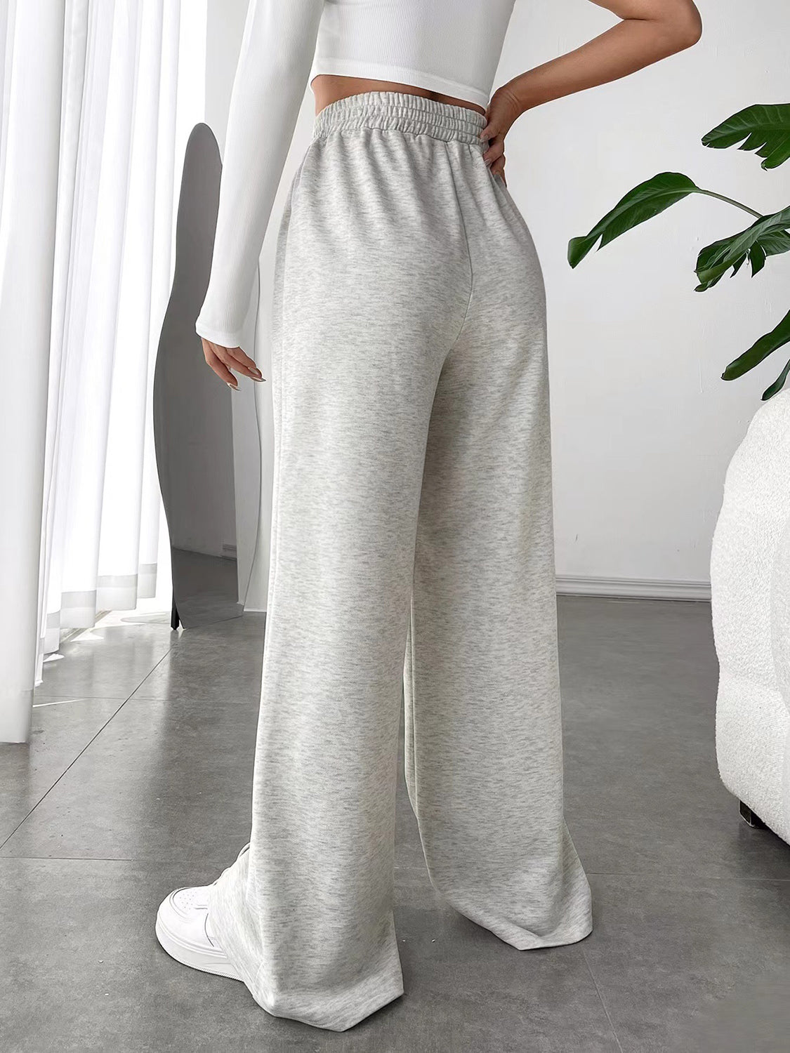 Elastic Waist Wide Leg Sweatpants