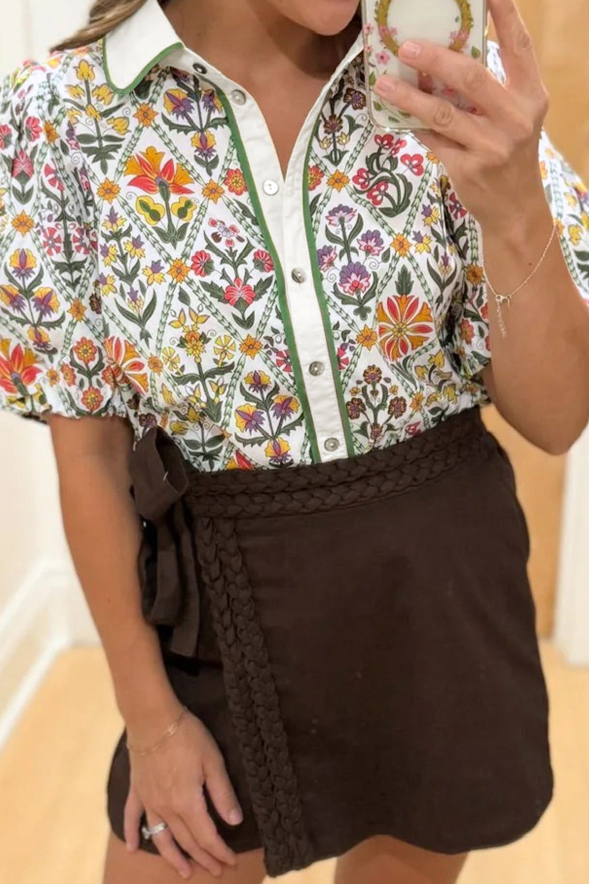Green Short Puff Sleeve Floral Diamond Shirt