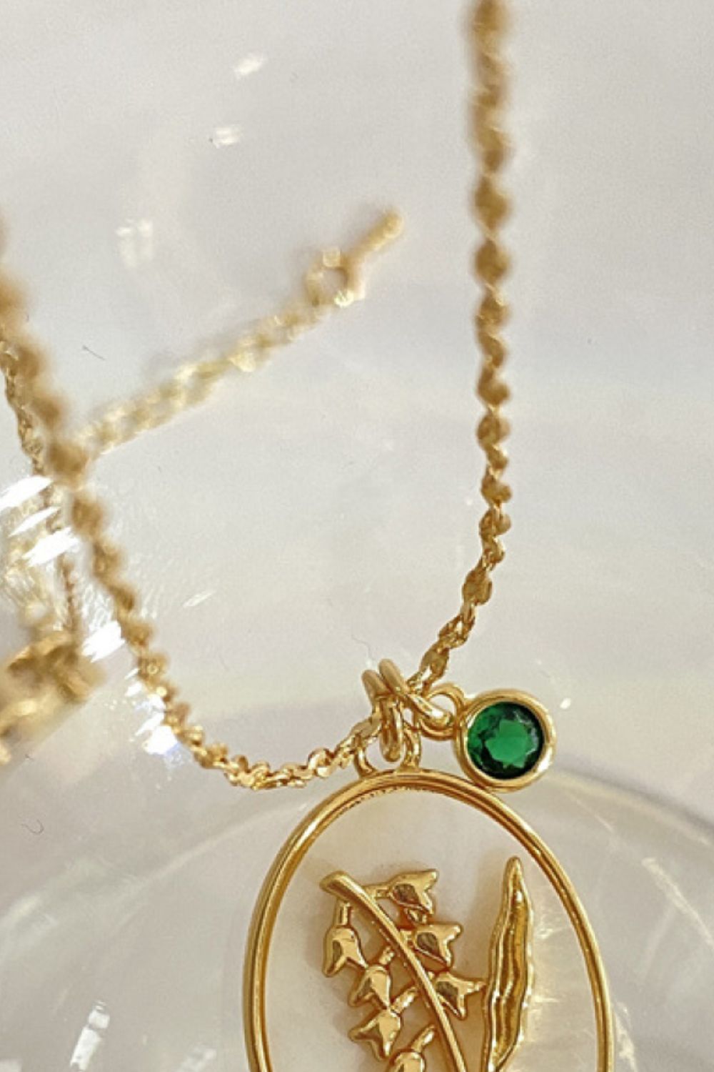 Birth Flower Shell Necklace