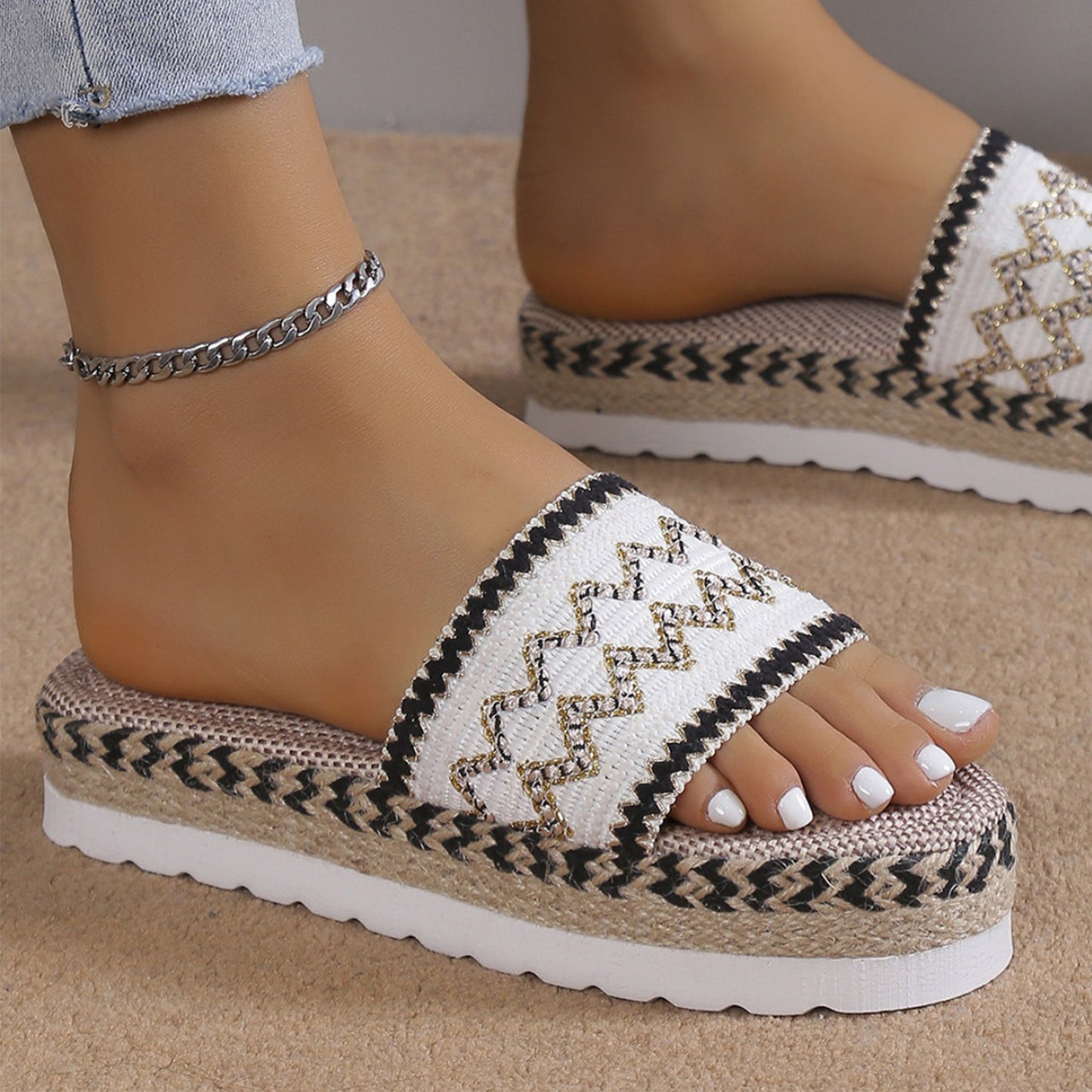 Zig Zag Weave Platform Slides