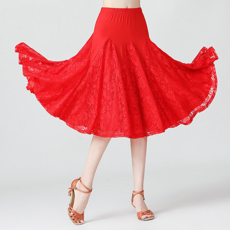 Lace Swing Skirt