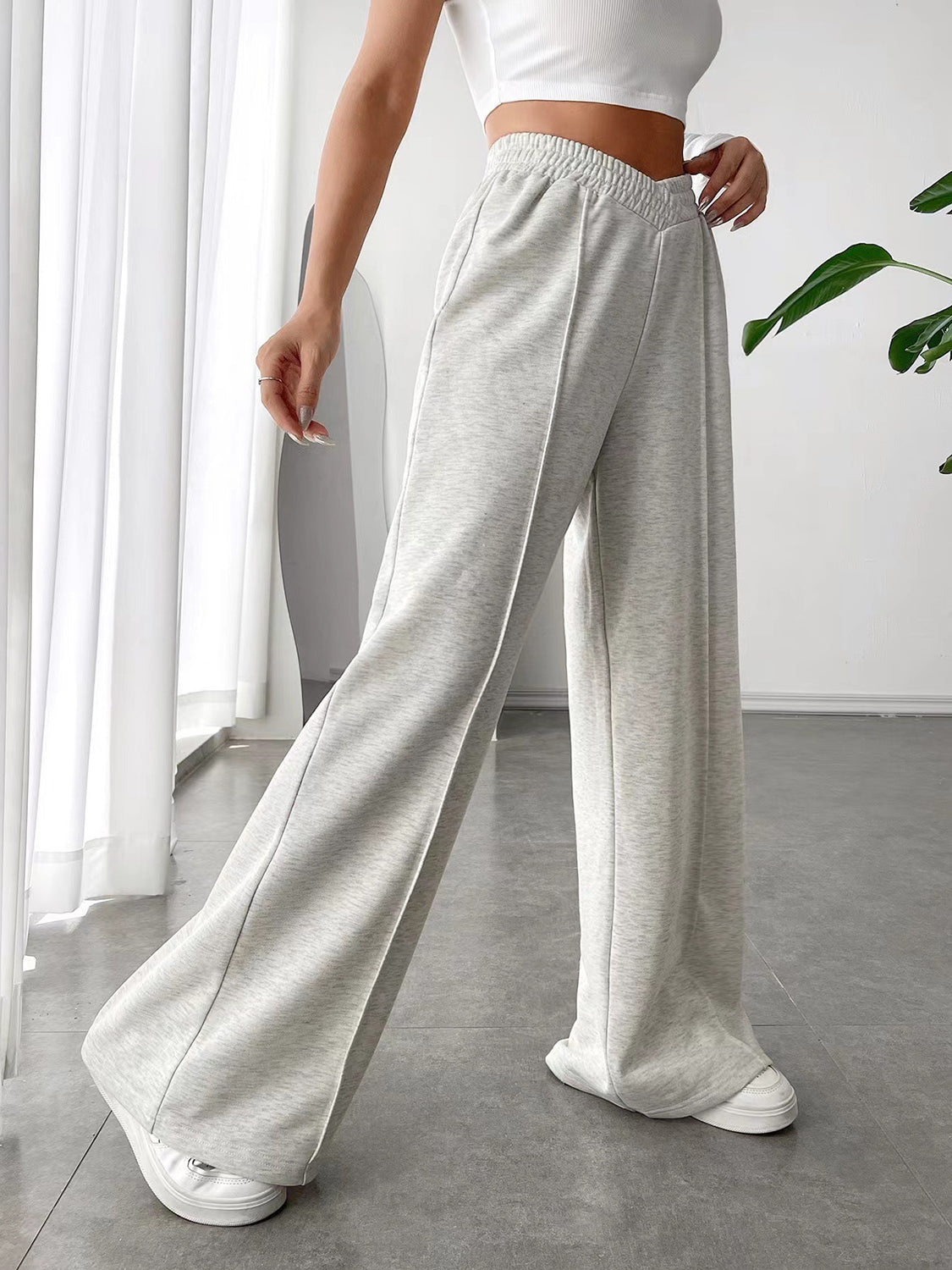 Elastic Waist Wide Leg Sweatpants