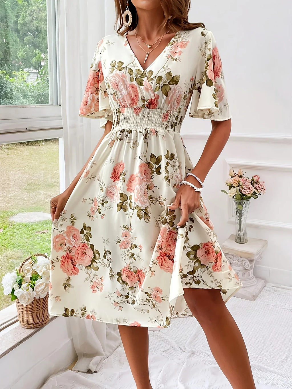Short Sleeve V-Neck Floral Dresses Bazaare Mart Short Sleeve V-Neck Floral Dresses