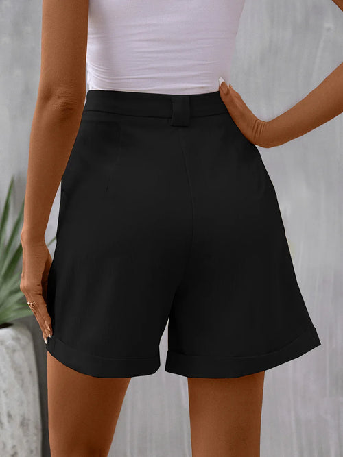 Black Pocketed Mid-Rise Waist Shorts Bazaare Mart Black Mid Thigh Shorts