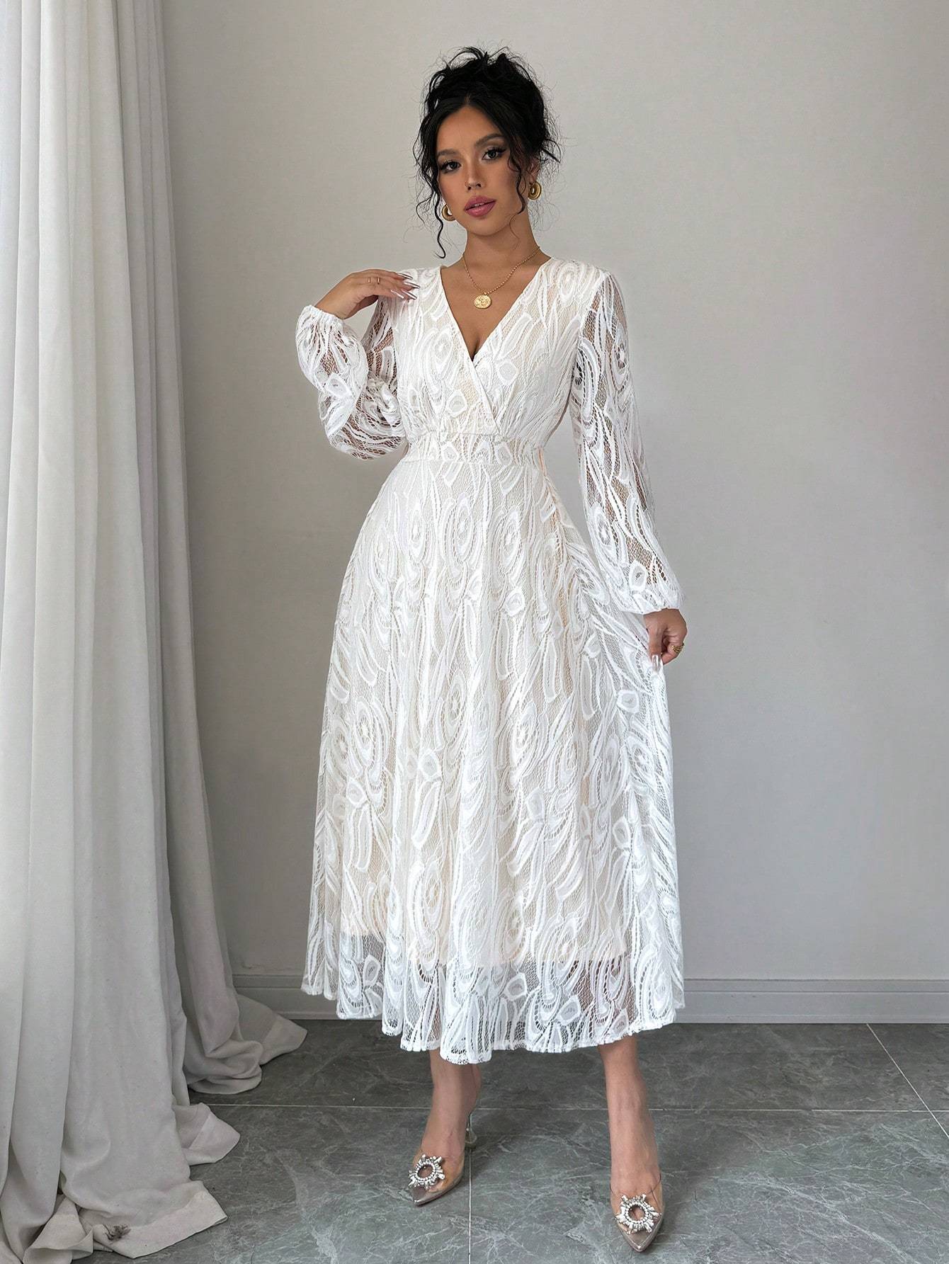 Elegant Long Sleeve V-Neck Lace Peplum Dress
