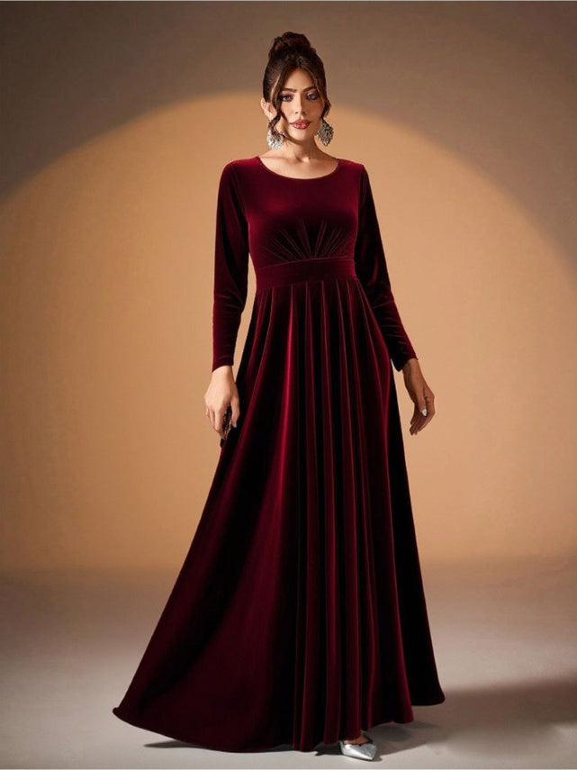 Elegant Velvet Long Sleeve Evening Gown