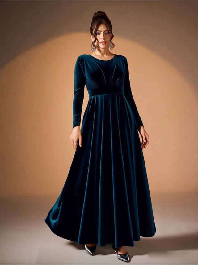 Elegant Velvet Long Sleeve Evening Gown