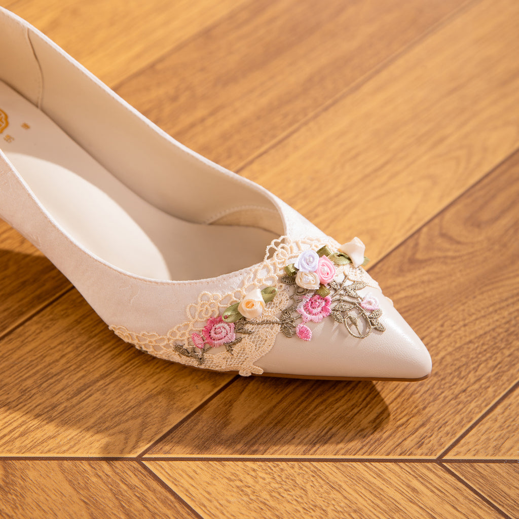 Beige Jacquard Kitten Heels – Pointed Toe Floral Embroidered Elegant Dress Shoe CJ Dropshipping Floral Pumps