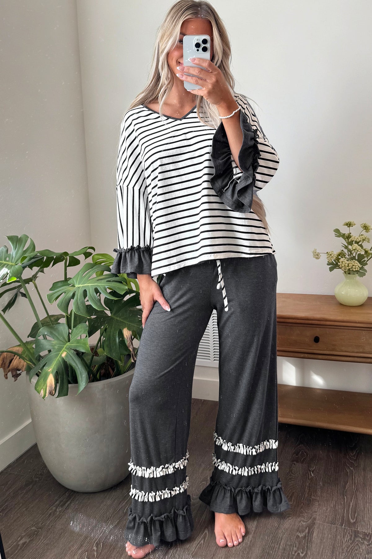 Stripe V Neck Ruffle Contrast Sleeve Top Drawstring Pants 2pcs Set