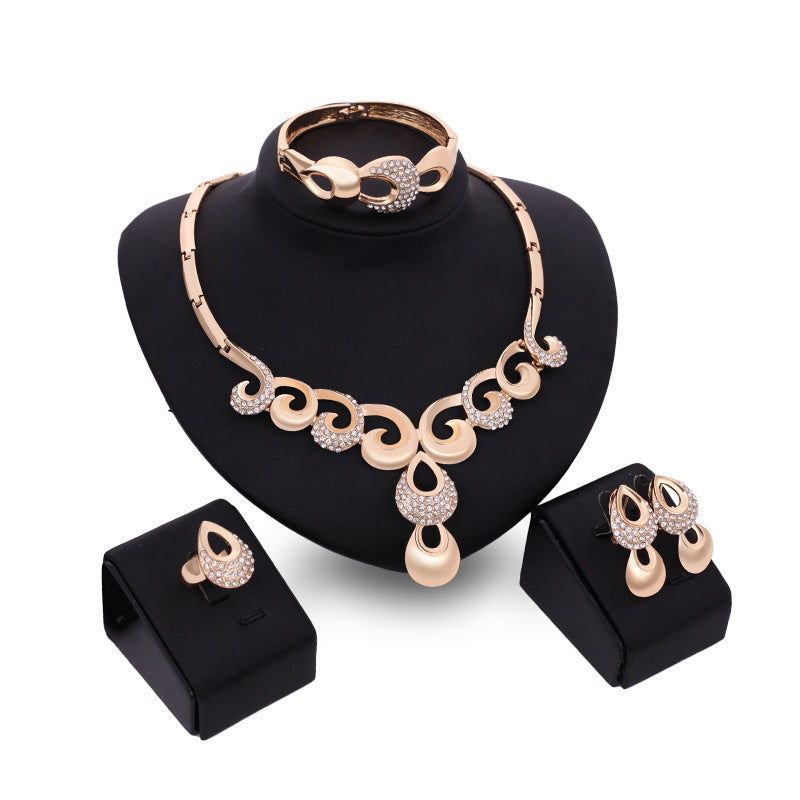 Gold Pave' Swirl Necklace Set